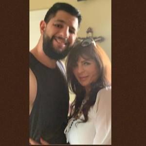 Meet your Posher, Fadia